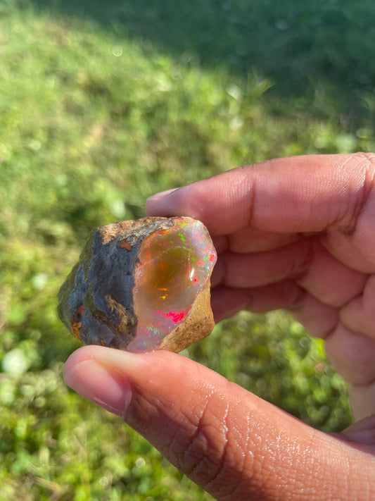 Pink toned Ethiopian Water Opal